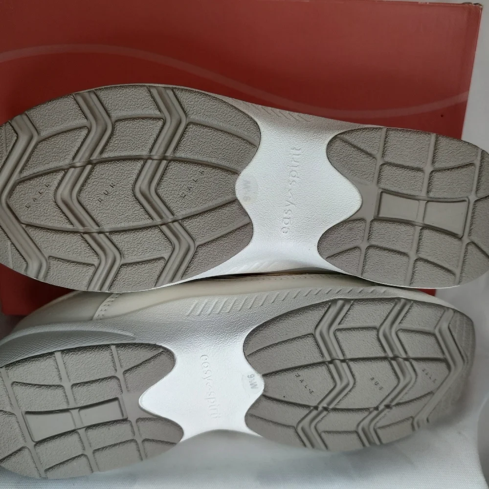 New in Box White Easy Spirit Romy Women's Sneaker Mulesby Easy Spirit - Picture 5 of 7